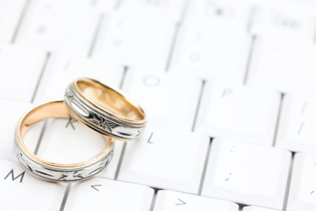 online romances mean happier marriages?